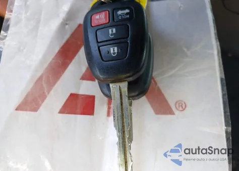 2012 Toyota Camry Se z USA, uszkodzony, nr VIN 4T1BF1FK1CU180698